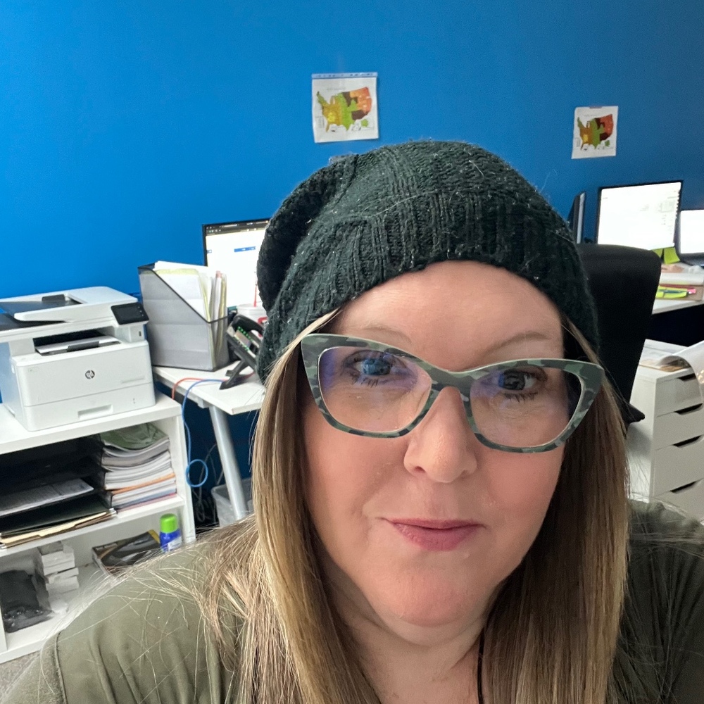 Meet your Posher, Jennifer